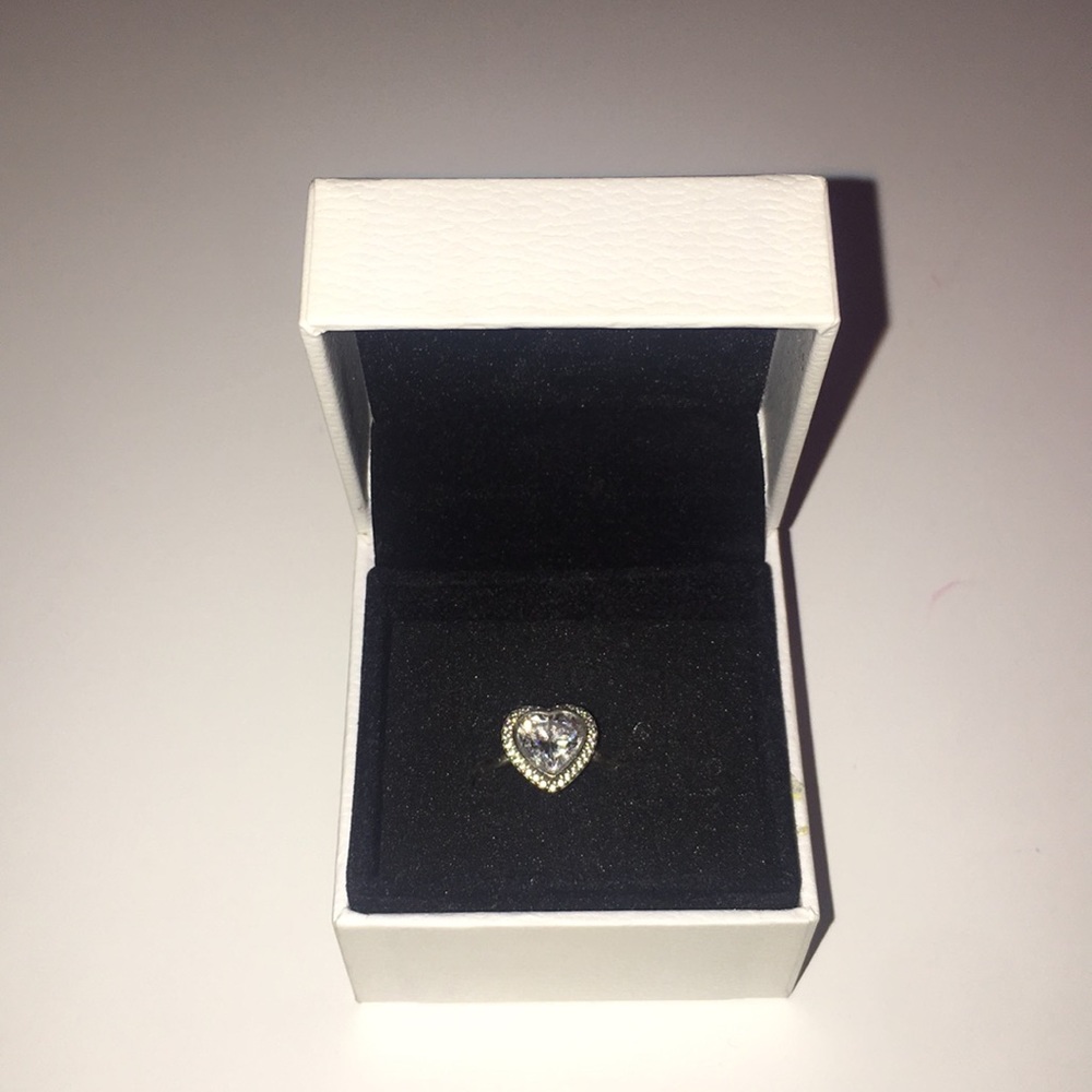 Sparkling Love Heart Ring